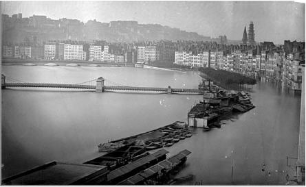 Photo 5. Le quai Saint Antoine sous les eaux en 1840