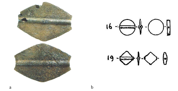 Figure 51- Les perles plates : a- Umm el-Marra, tombe 1 (d’après Aruz 