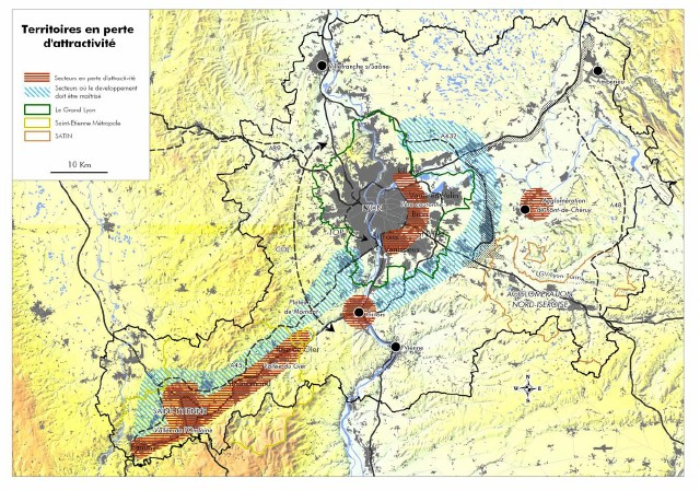 Illustration 76 : Le seul document graphique de la DTA qui matérialise les secteurs à enjeux d’urbanisation périphérique dans la région stéphanoise. 