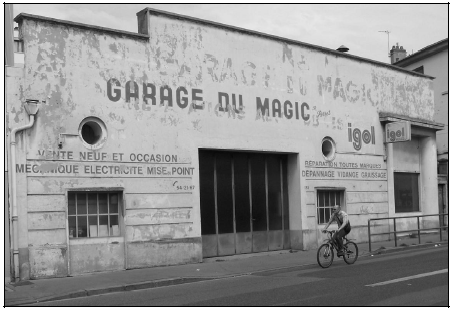 Illustration 19. Façade actuelle du cinéma Magic, ouvert en 1921 entre les quartiers de Montchat et de la Villette