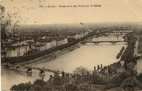 Photo 14. Panorama des quais du Rhône.
