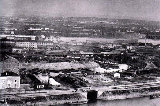 Photo 19. Le quartier de la gare d’eau de Perrache et Gerland vers 1880.