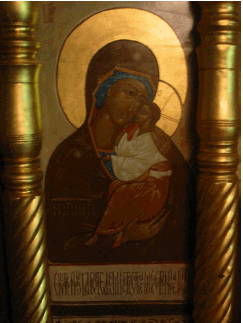 Illustration 37 : Icône de la Vierge de tradition dite « russe », iconostase de la chapelle Saint Antoine (monastère Saint-Antoine-le-Grand)