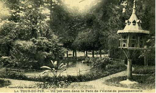 Figure 31–Le parc d’une usine à La Tour-du-Pin vers 1900.