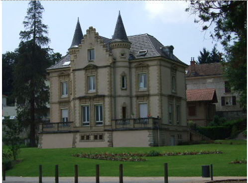 Figure 50-Le château Dechandol, à Voiron .