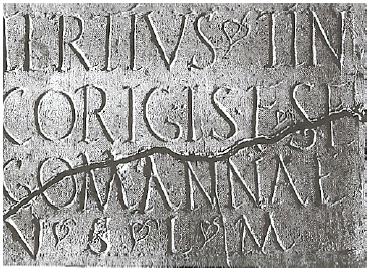 Fig. 37: Inscription dedicated to the goddess Segomanna found on the site of the oppidum* of Labaume (Gard). Musée Archéologique de Nîmes. Darde, 2001-2002, p. 38.