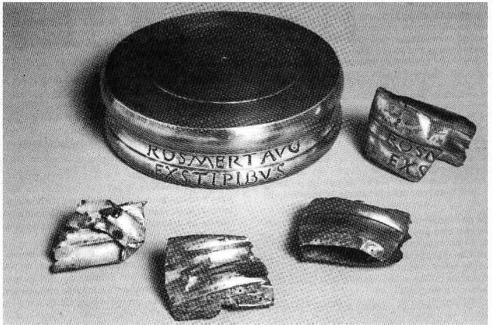 Fig. 14: The inscription to Rosmerta, engraved on a silver string course belonging to a socle in wood, found in Dompierre-sur-Authie (Somme). In the Musée Berck-sur-Mer (Pas-de-Calais). Piton, 1993, p. 88.