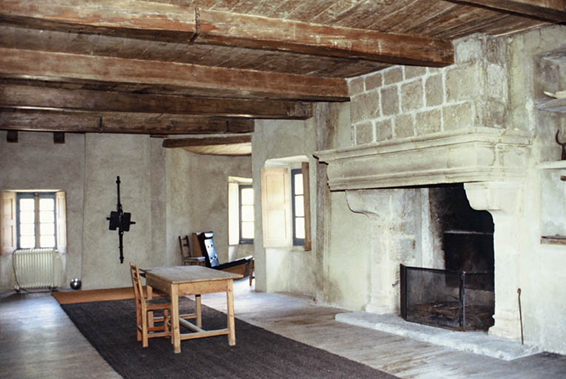 Doc. 144. Chambre du châtelain de Château-Queyras © Inventaire général