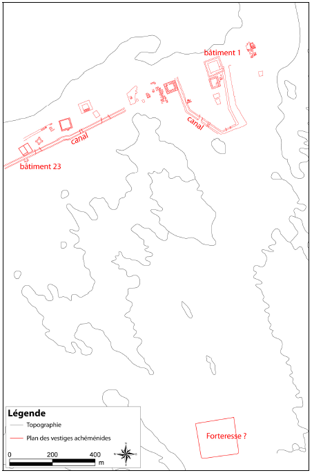 Figure 5‑91 : Carte des vestiges achéménides à Dahan-e Ghuleiman (d’après Mohammadkhani 2010 : Fig.8 où le plan des bâtiments a été repris de Mariani 1979 : Fig.5)