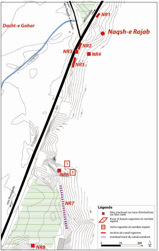 Planche 33 : Prospections du piedmont nord-ouest du Kuh-e Rahmat, carte archéologique du secteur de Naqsh-e Rajab