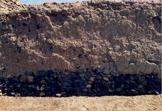 Fig. 156 : Murs en briques crues.  