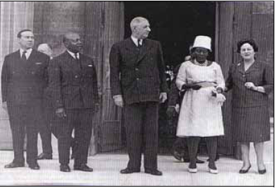 Photo 19: L'amitié franco gabonaise ou l'amitié Mba de Gaulle ?